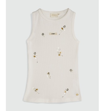 swanny_off-white_jv-2604-1105-033-josh_v