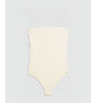 yve_creme-white_jv-2601-1109-422-josh_v