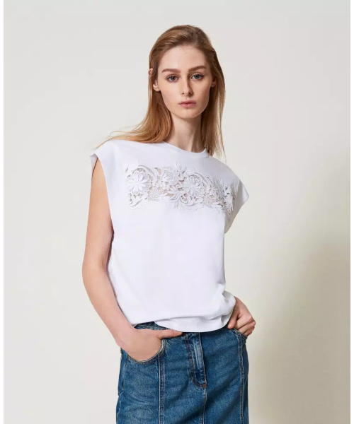 251tp2073_00001-twinset-1