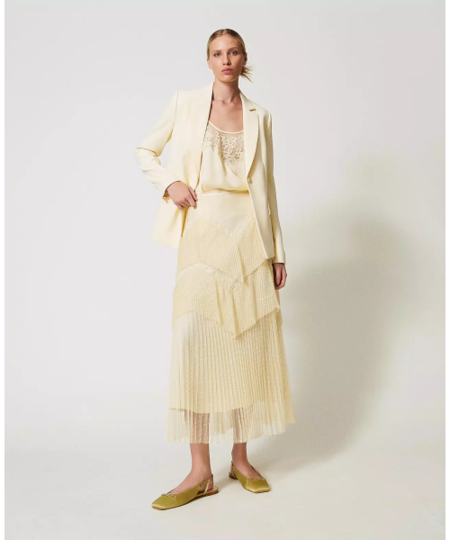 251tp2512_12143-twinset-1