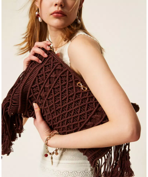 261td8110_00289-twinset-3