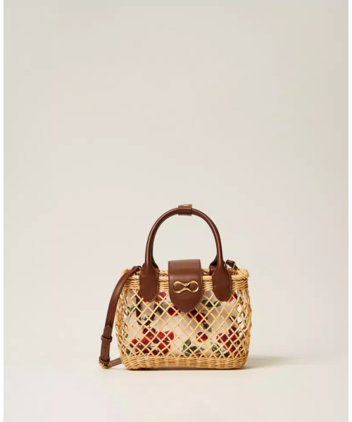 261td8252_11617-twinset