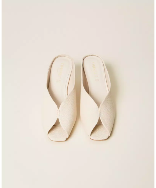 261tgt018_13533-twinset-3