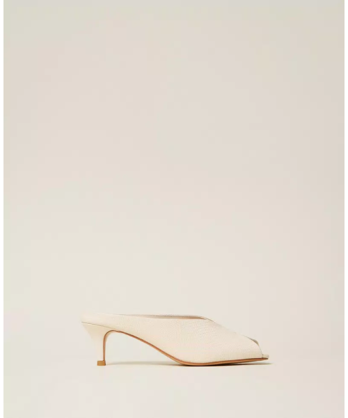 261tgt018_13533-twinset