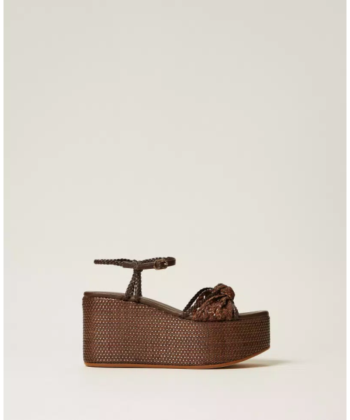 261tgt038_12110-twinset