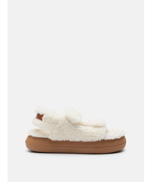 80d2420020-h017-moon_boot