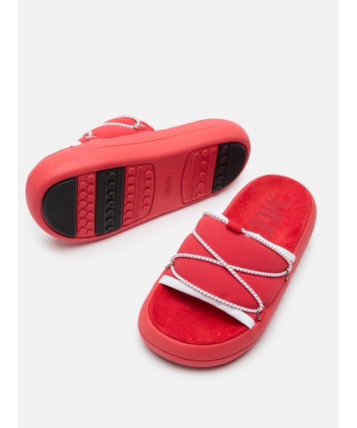 80d2420030-d001-moon_boot-3