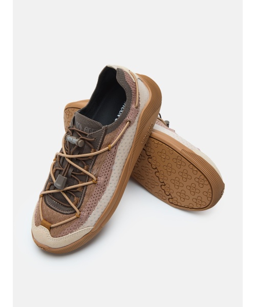 80d2510010-m008-moon_boot-3