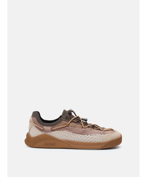 80d2510010-m008-moon_boot