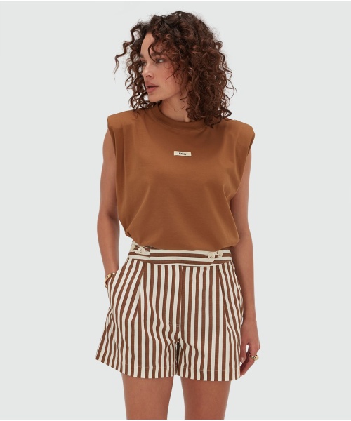 faris_mocha-brown-stripe_jv-2604-0604-635-josh_v-1