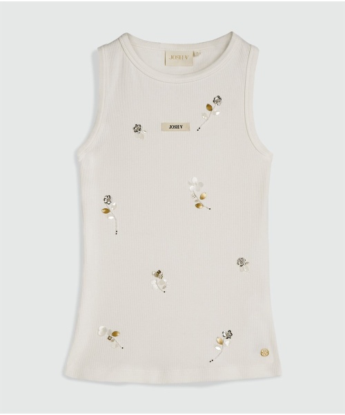 swanny_off-white_jv-2604-1105-033-josh_v