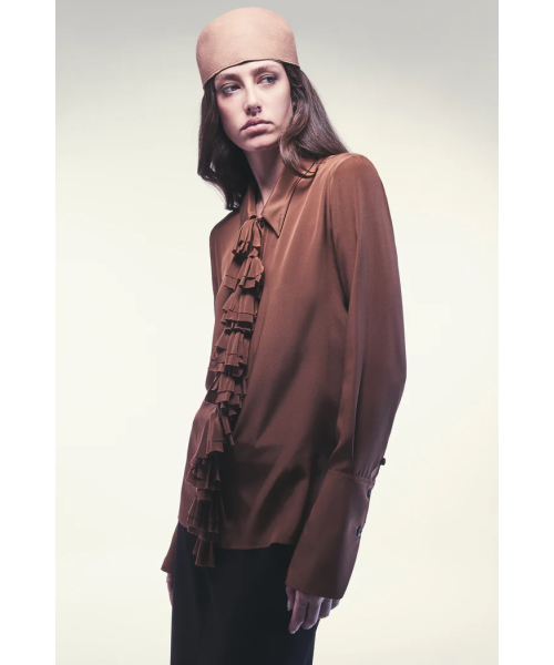 w5ff5ws05t94-1-liviana_conti