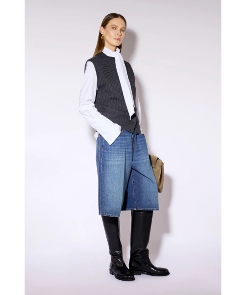 w6ff6wa05y49-0-b-gilet-efron-liviana_conti-2